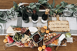 Wine and Charcuterie Welcome Kit